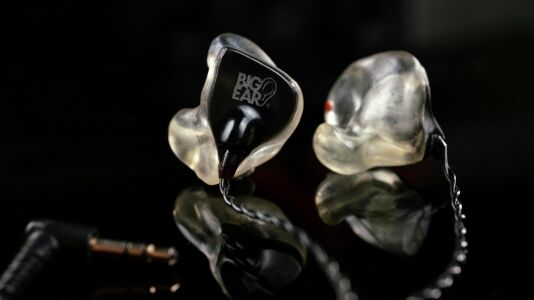 Best Custom Noise Canceling Headphones